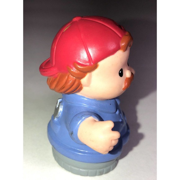 Fisher Price Little People Garage Car Mechanic Tow Truck Driver W/ Red Hat Man - Picture 2 of 6